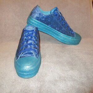 Converse Miley Cyrus Platform Sneaker Women Size 11 Velvet Glitter All Star Lift